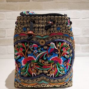 Embroidered Women's Backpack with Multicolor Design